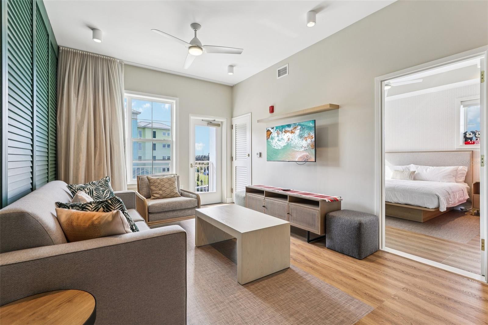 Image 6 of 58 For 3151 Sunset Walk Drive 318