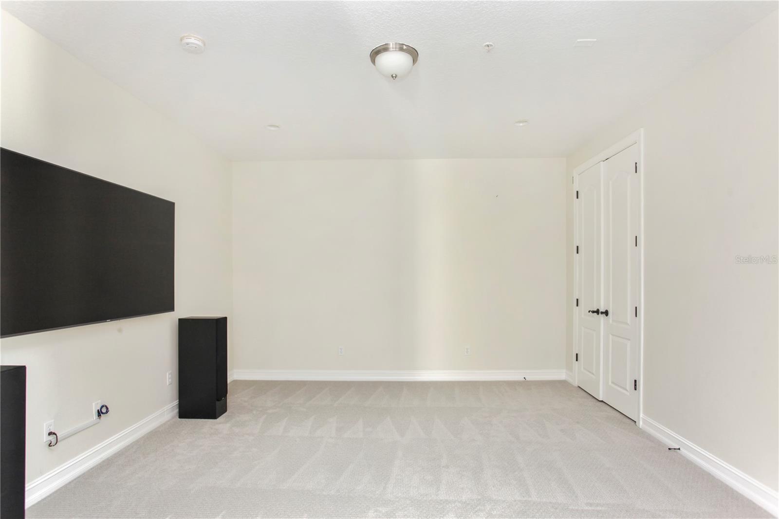 Image 34 of 83 For 1511 Harston Avenue