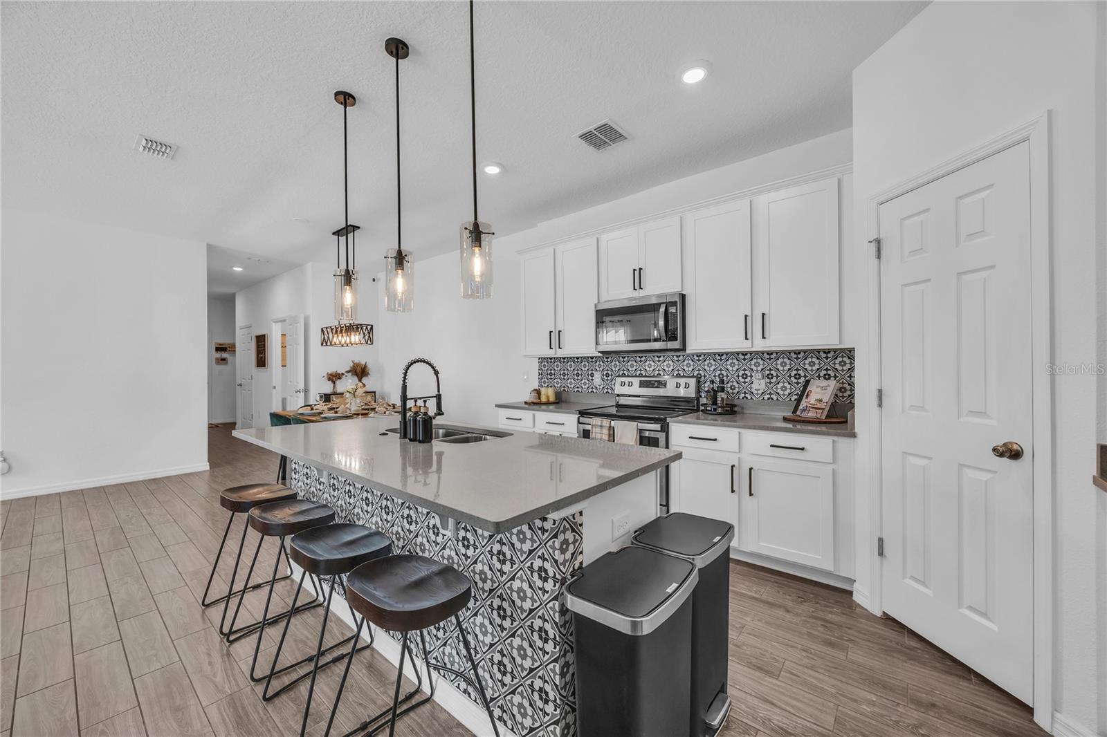 Image 15 of 45 For 15583 Willow Arbor Circle