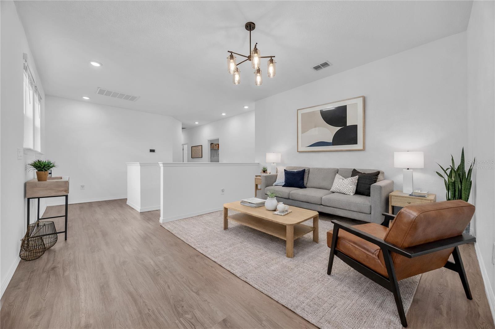 Image 18 of 45 For 15583 Willow Arbor Circle