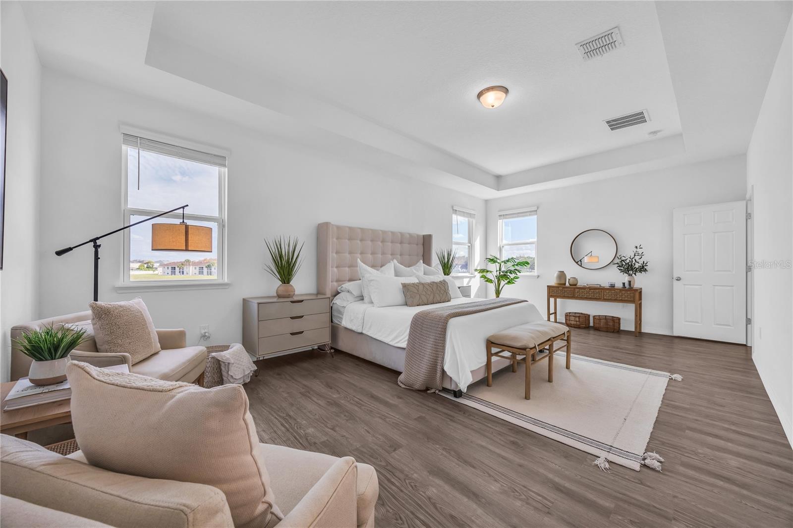 Image 21 of 45 For 15583 Willow Arbor Circle