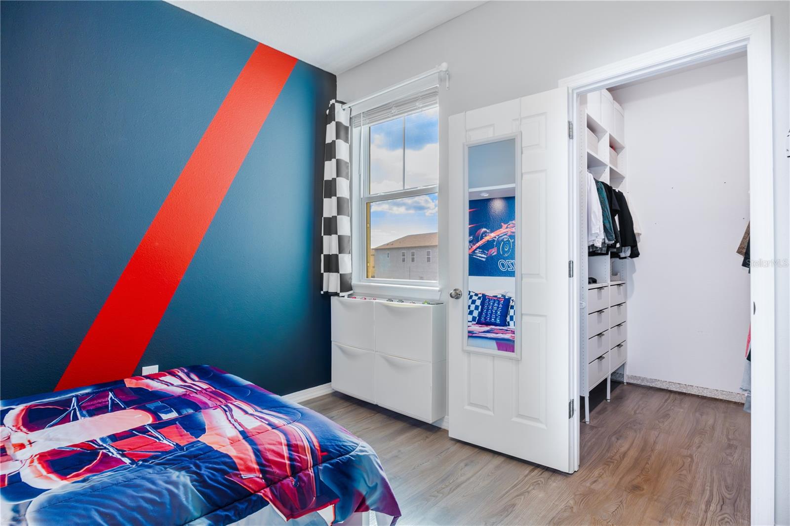 Image 29 of 45 For 15583 Willow Arbor Circle