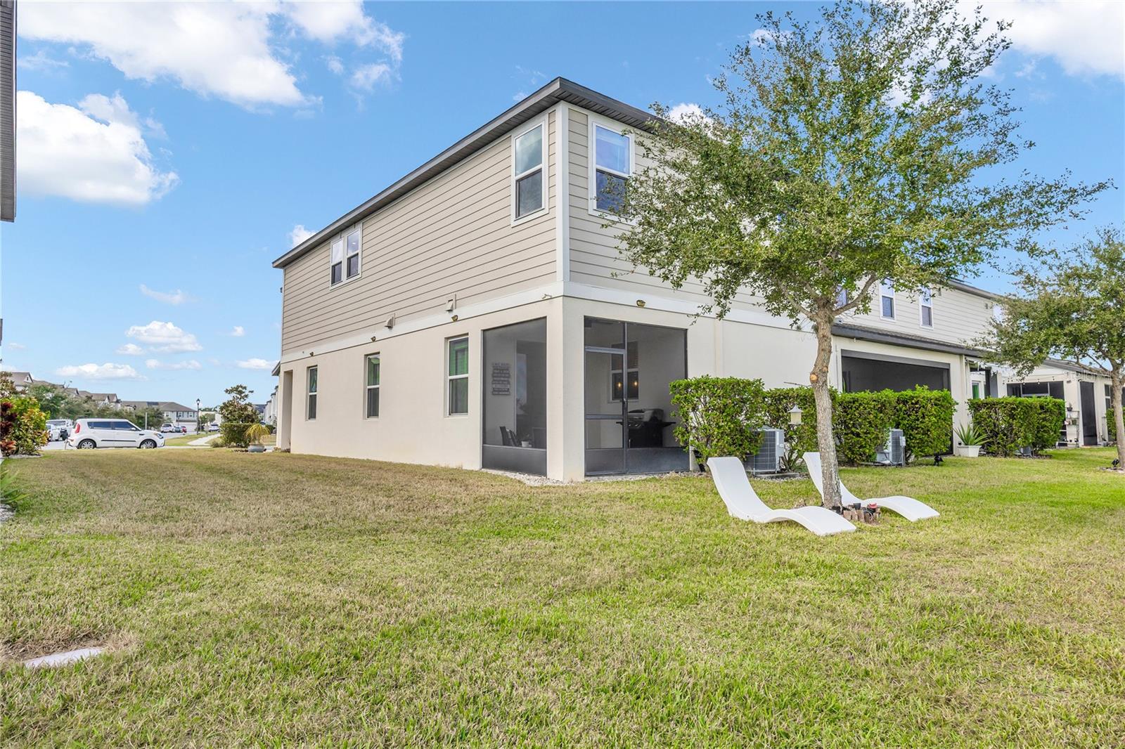 Image 3 of 45 For 15583 Willow Arbor Circle