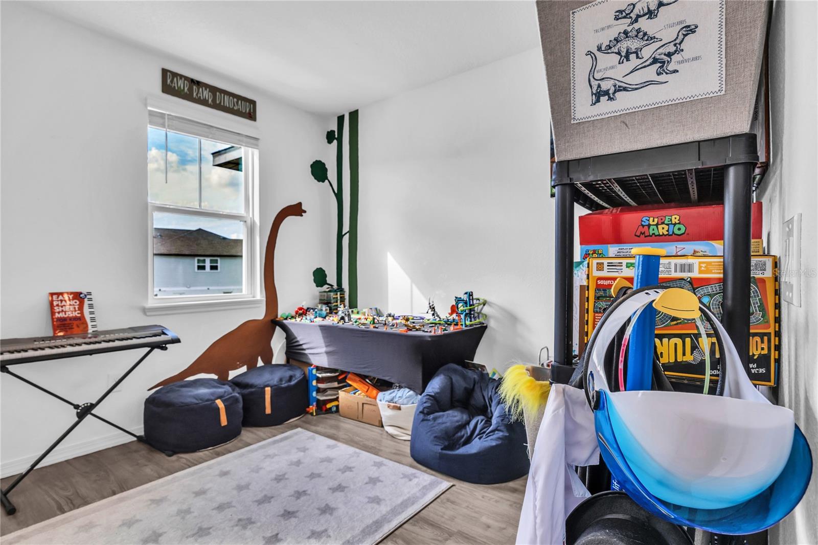 Image 34 of 45 For 15583 Willow Arbor Circle