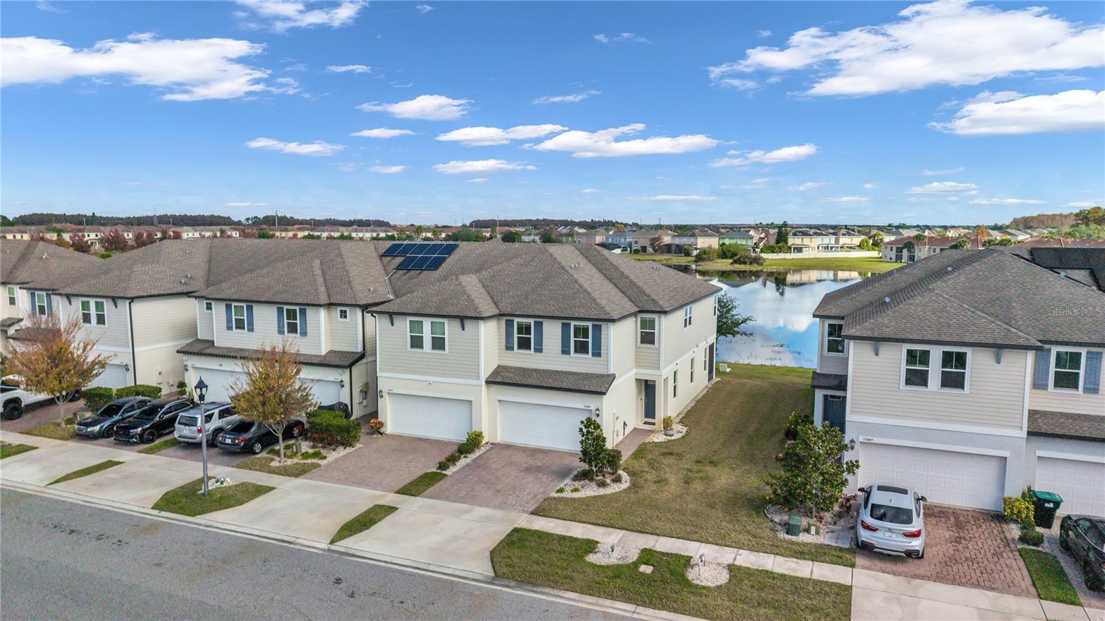 Image 5 of 45 For 15583 Willow Arbor Circle