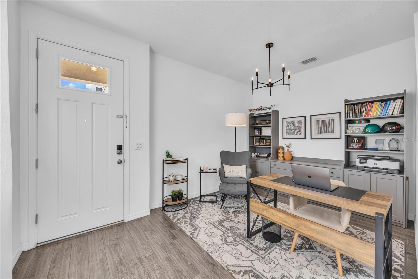 Image 7 of 45 For 15583 Willow Arbor Circle