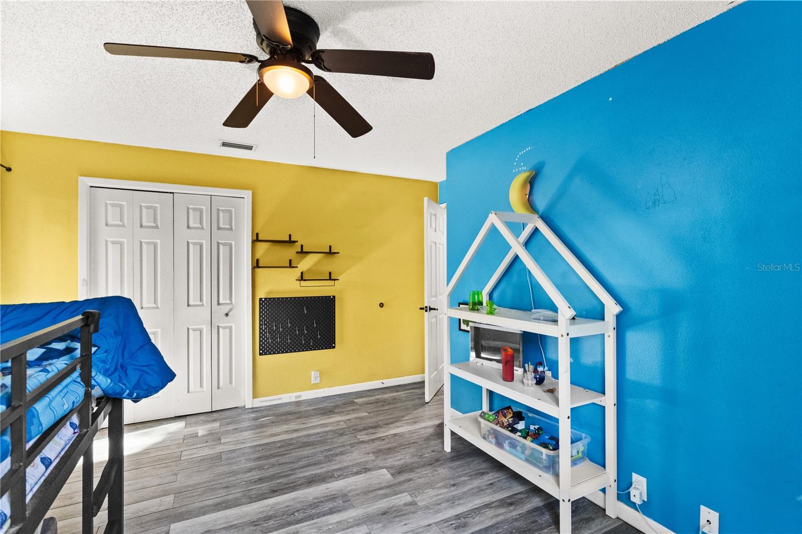 Image 14 of 31 For 37 Osprey Street