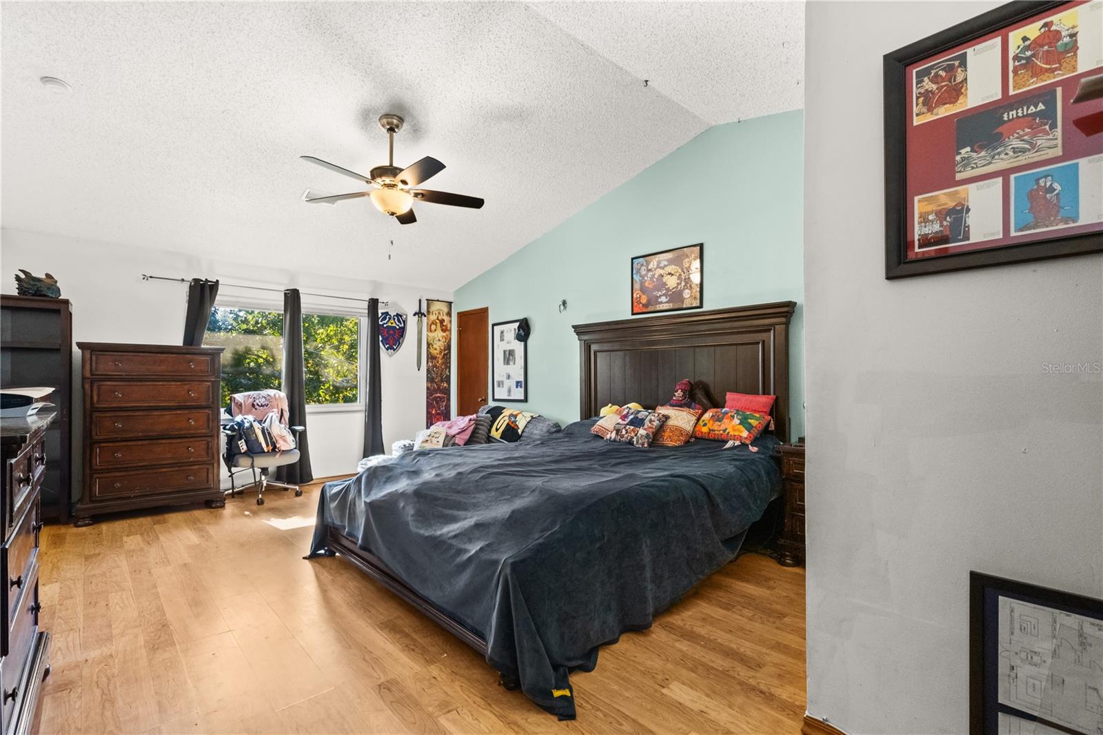 Image 18 of 31 For 37 Osprey Street