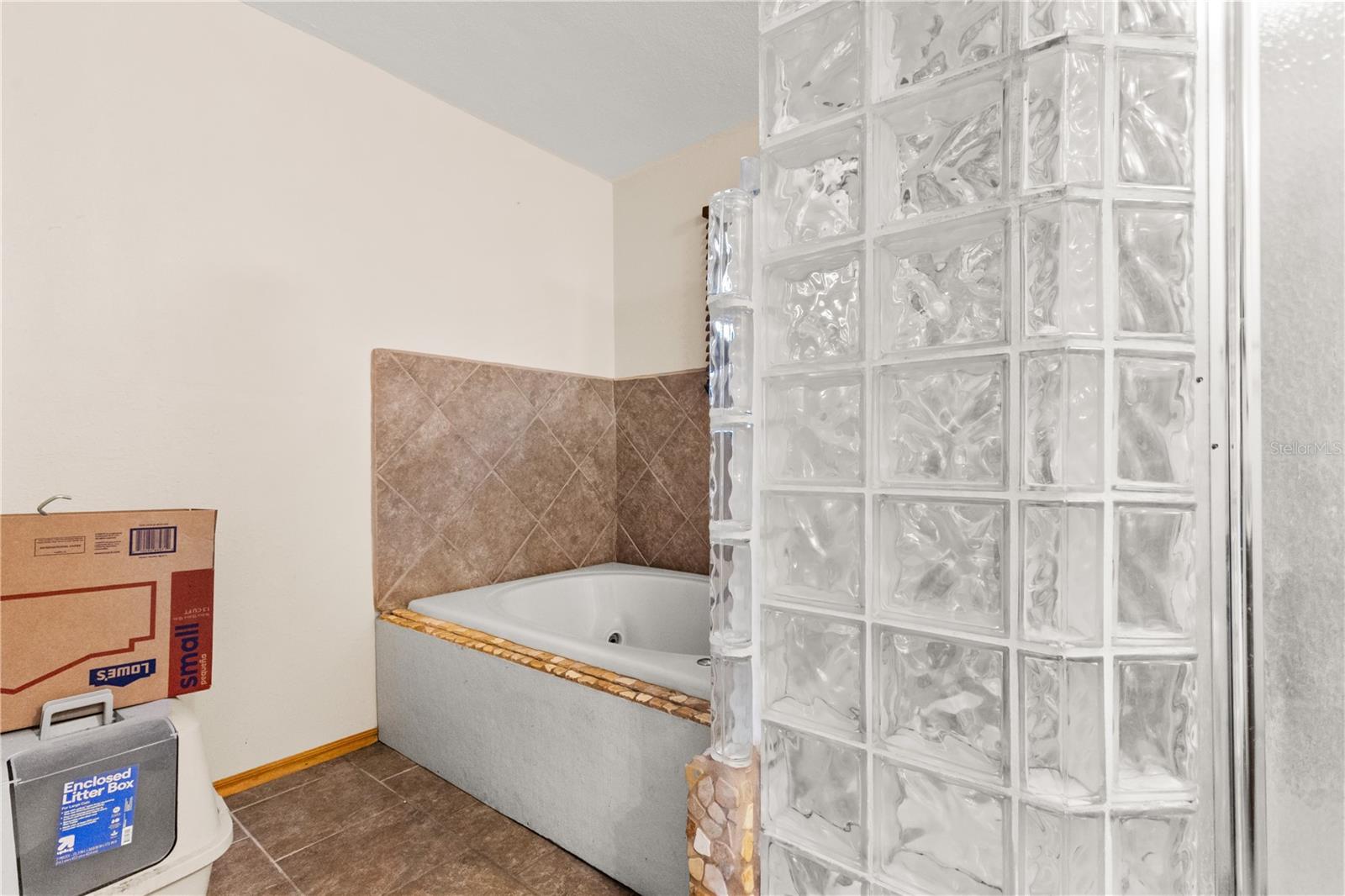 Image 22 of 31 For 37 Osprey Street