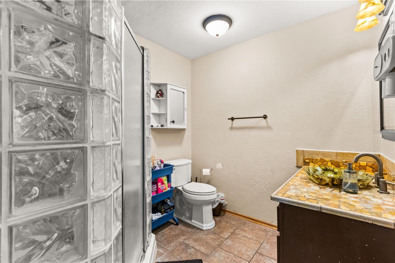 Image 23 of 31 For 37 Osprey Street