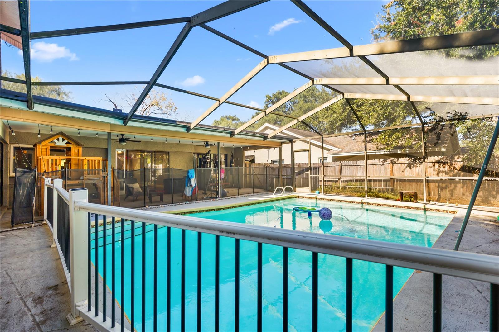 Image 28 of 31 For 37 Osprey Street