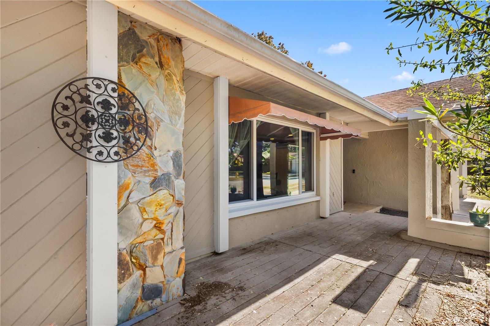 Image 3 of 31 For 37 Osprey Street