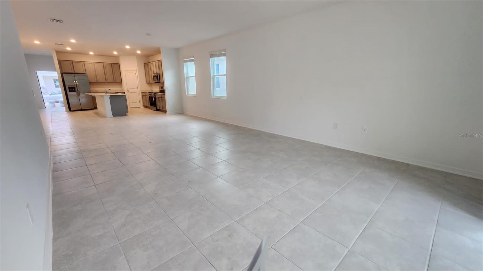 Image 6 of 15 For 1427 Brentwood Drive