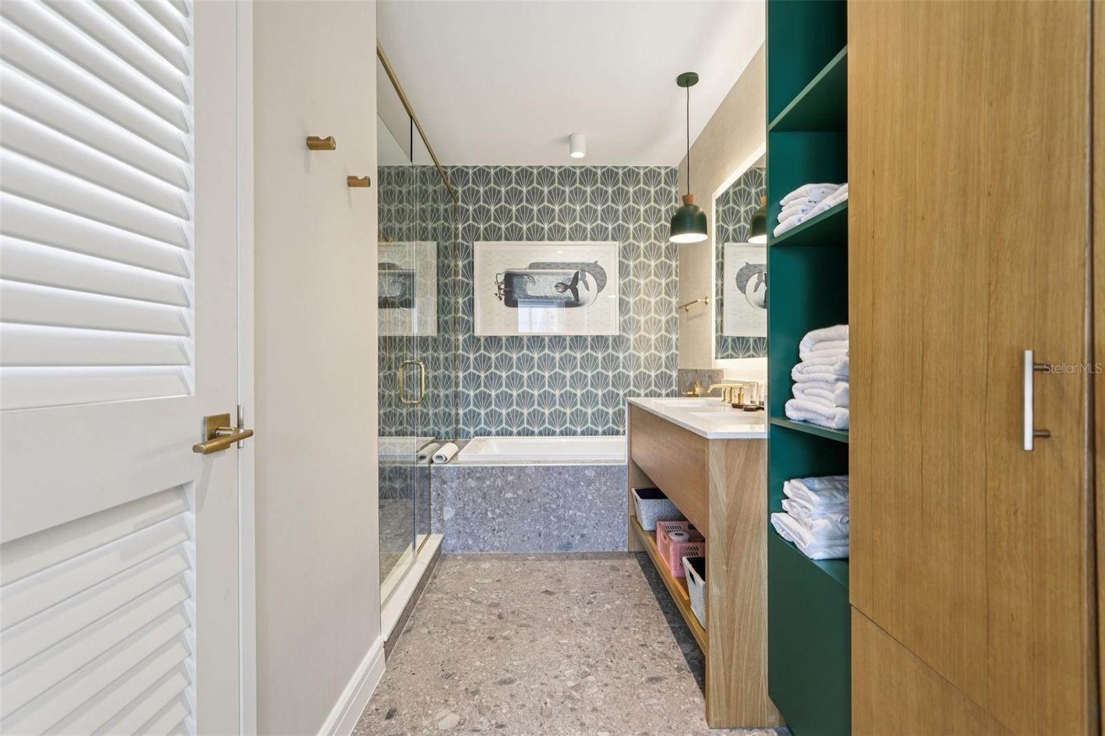 Image 18 of 56 For 3151 Sunset Walk Drive 316