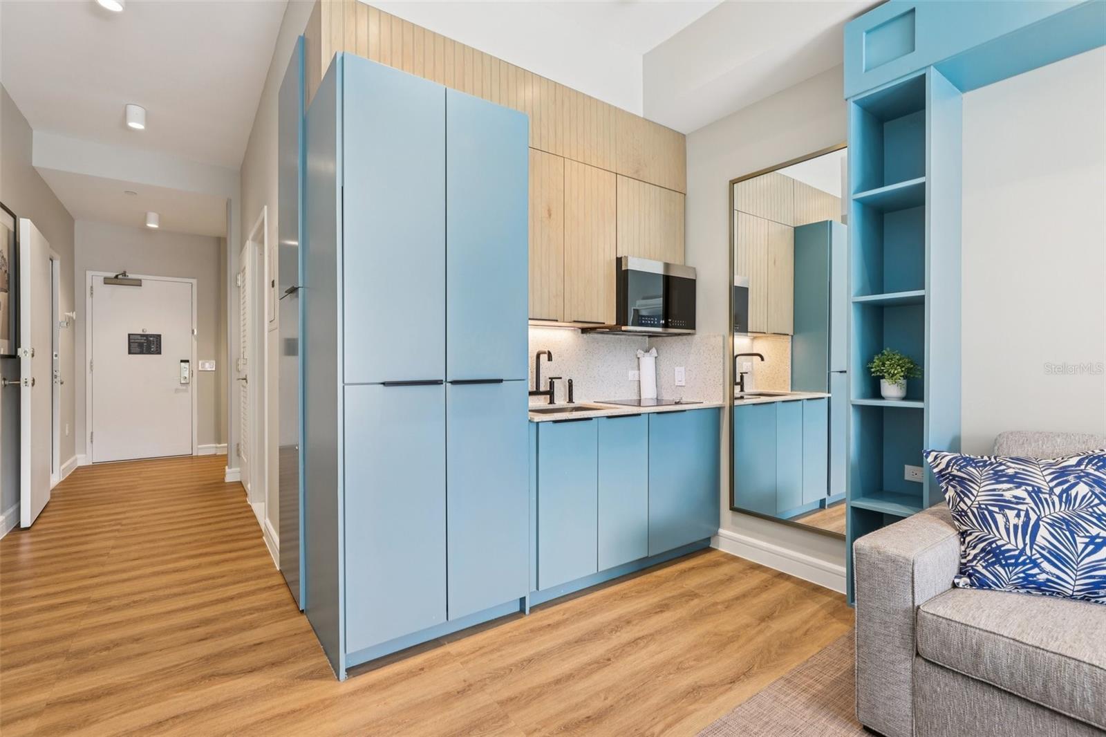 Image 32 of 56 For 3151 Sunset Walk Drive 316