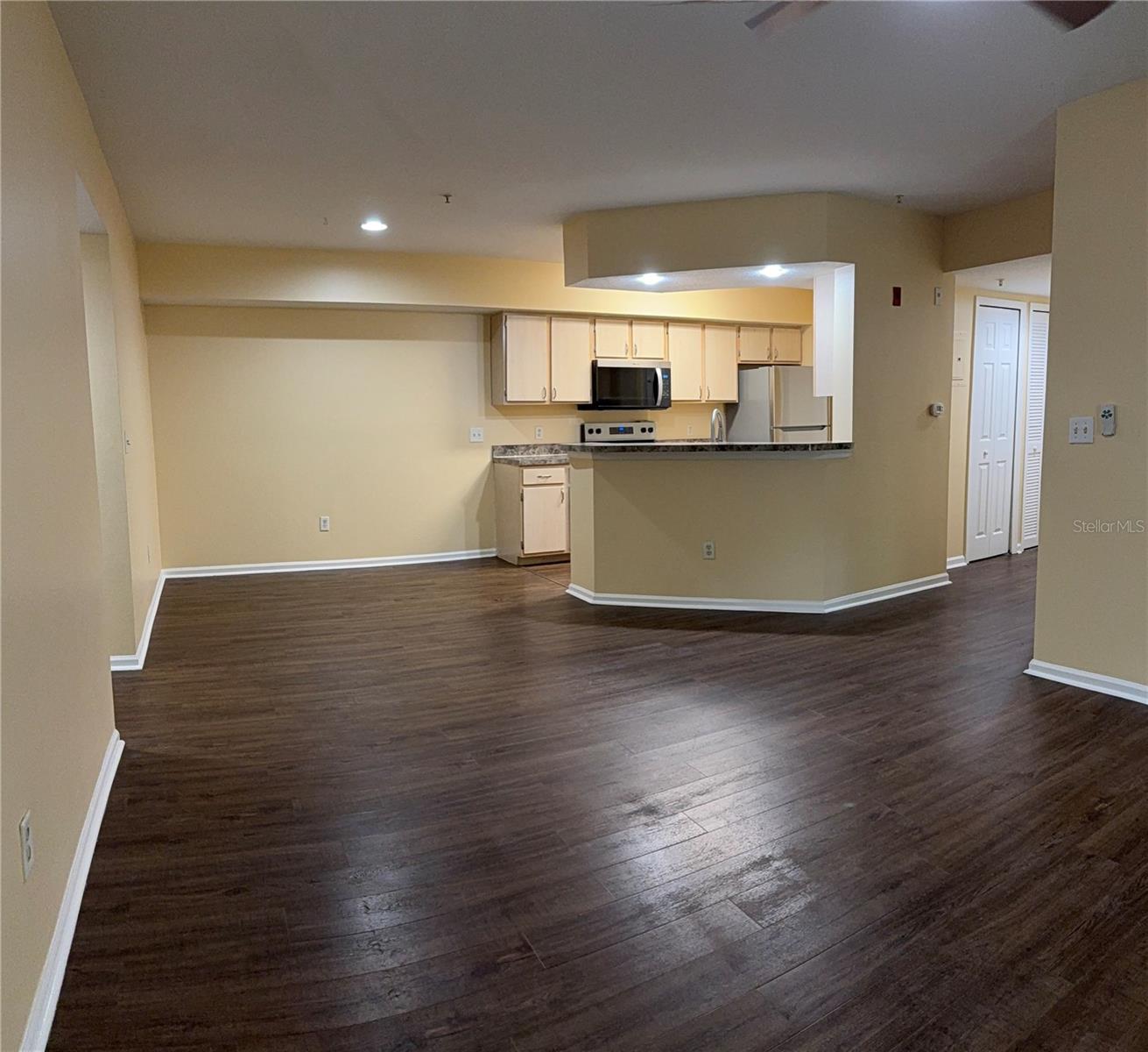 Image 8 of 32 For 738 Crest Pines Drive 718