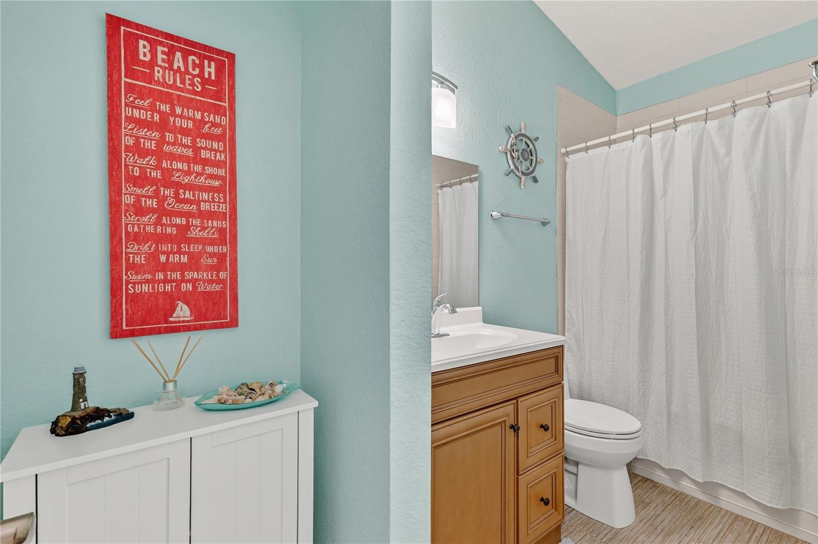 Image 10 of 31 For 1445 Ambra Drive