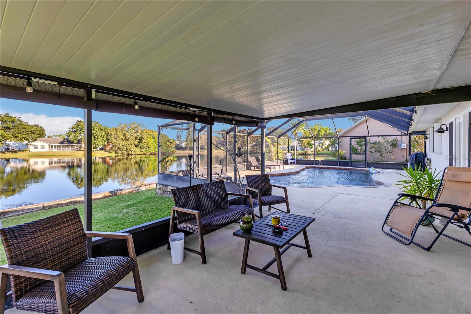 Image 20 of 31 For 1445 Ambra Drive