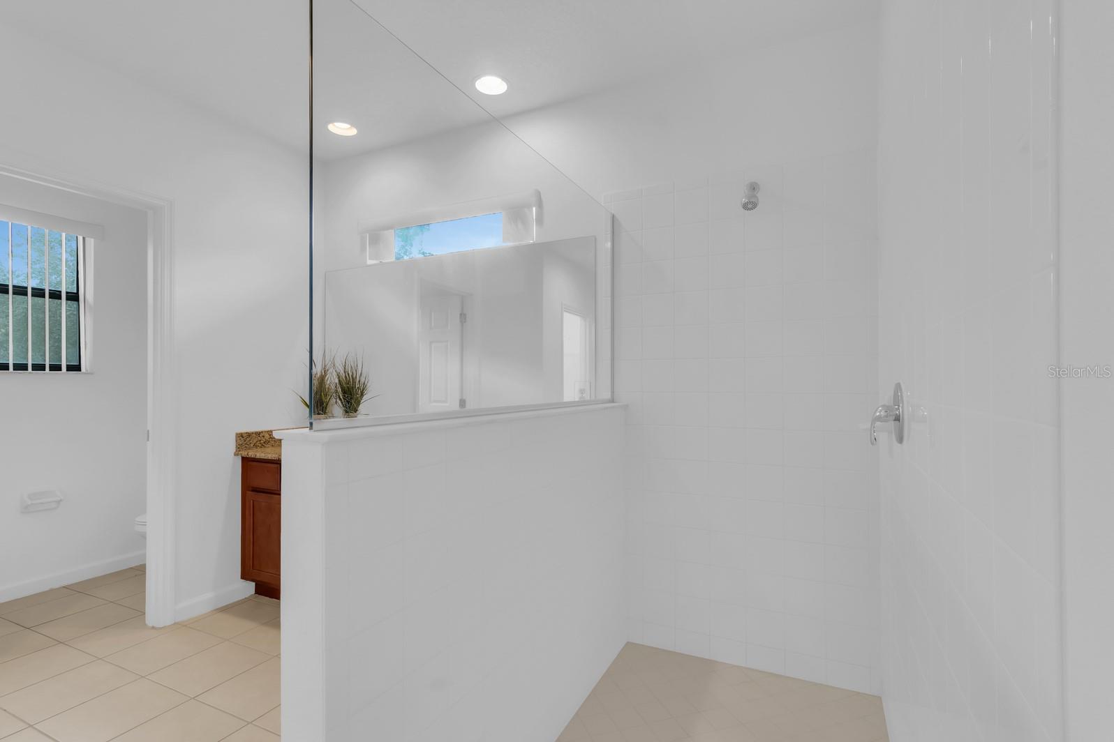 Image 14 of 18 For 2943 Casabella Drive