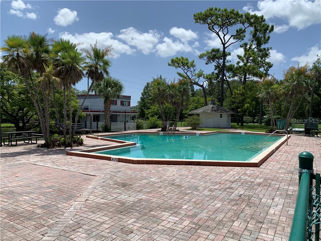 Image 14 of 16 For 5993 Village Circle Ge