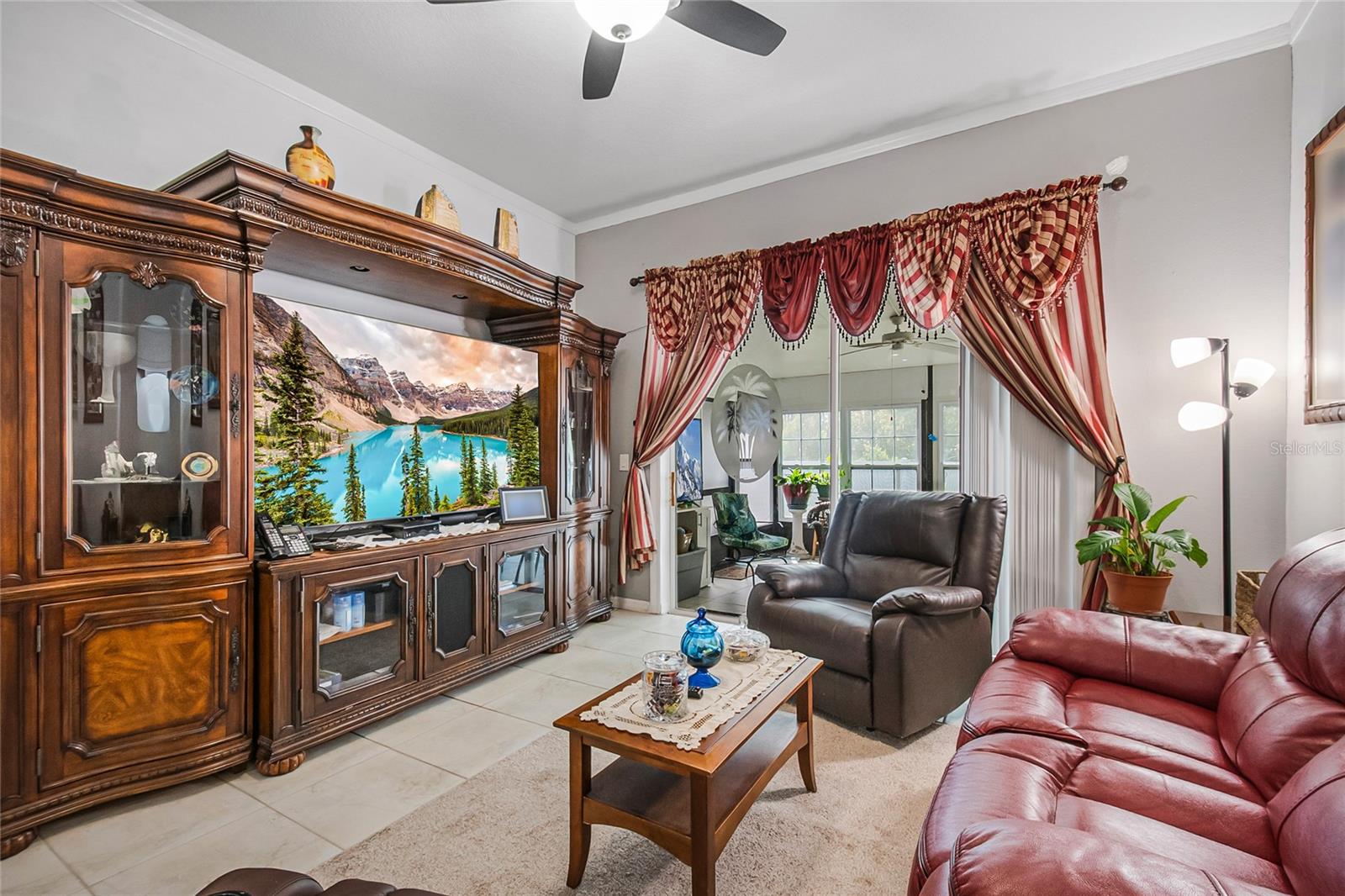 Image 15 of 38 For 2625 Eagle Cliff Drive