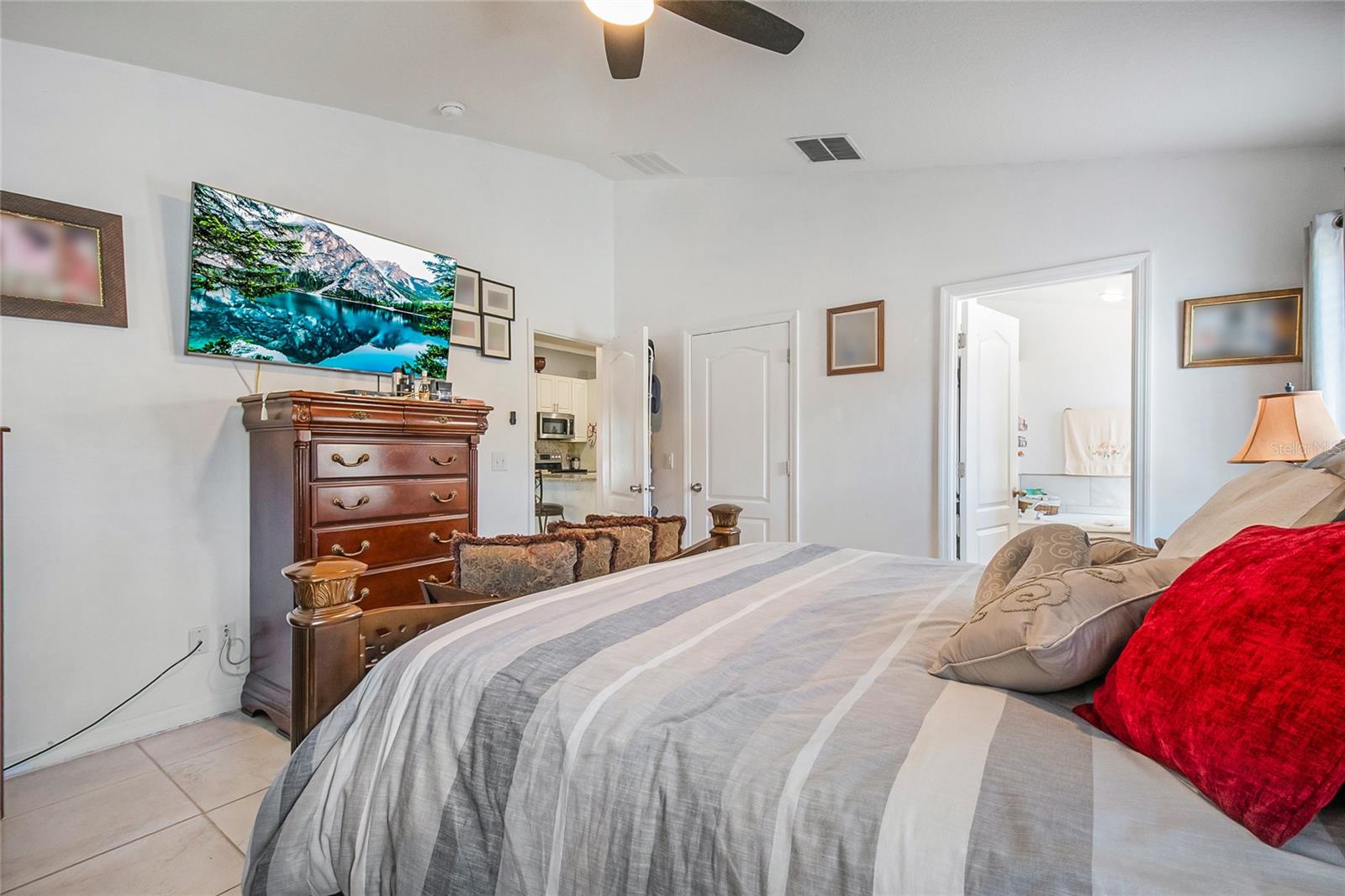 Image 17 of 38 For 2625 Eagle Cliff Drive