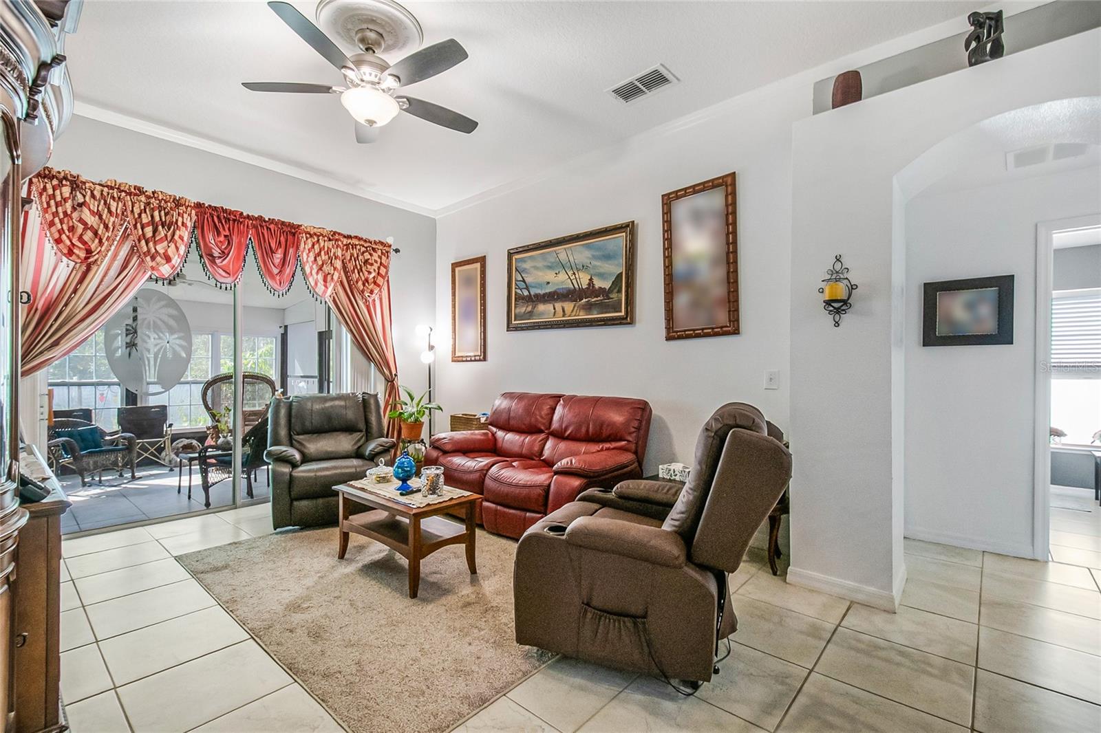 Image 4 of 38 For 2625 Eagle Cliff Drive