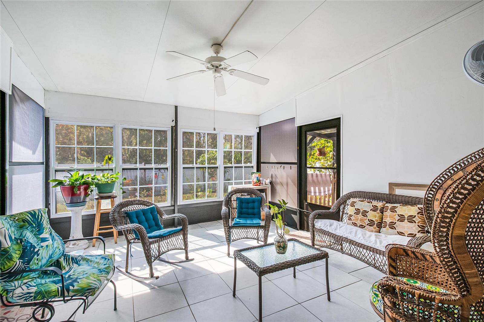 Image 9 of 38 For 2625 Eagle Cliff Drive