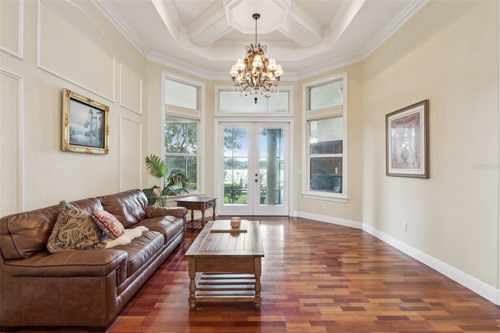 Image 10 of 60 For 1017 Johns Point Drive