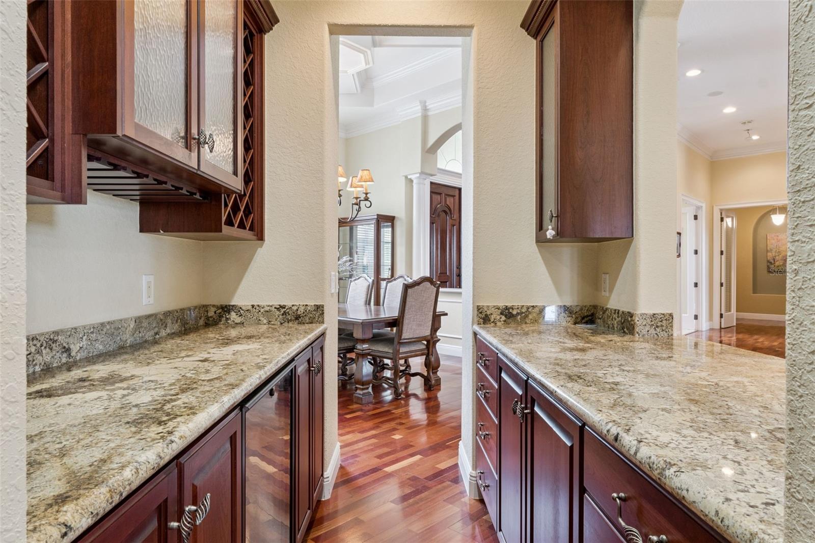 Image 18 of 60 For 1017 Johns Point Drive