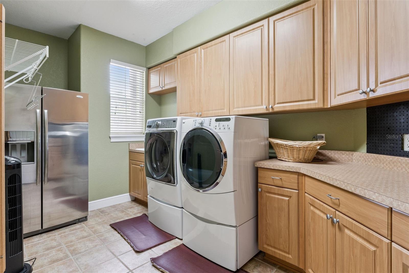 Image 34 of 60 For 1017 Johns Point Drive