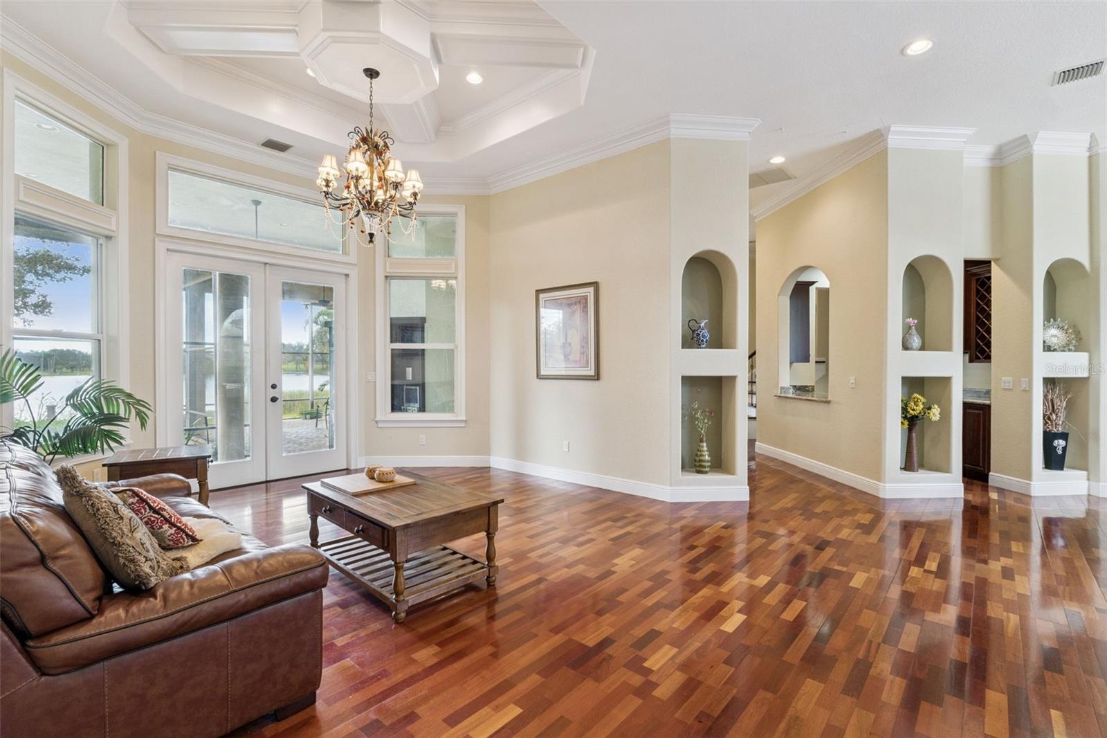 Image 5 of 60 For 1017 Johns Point Drive