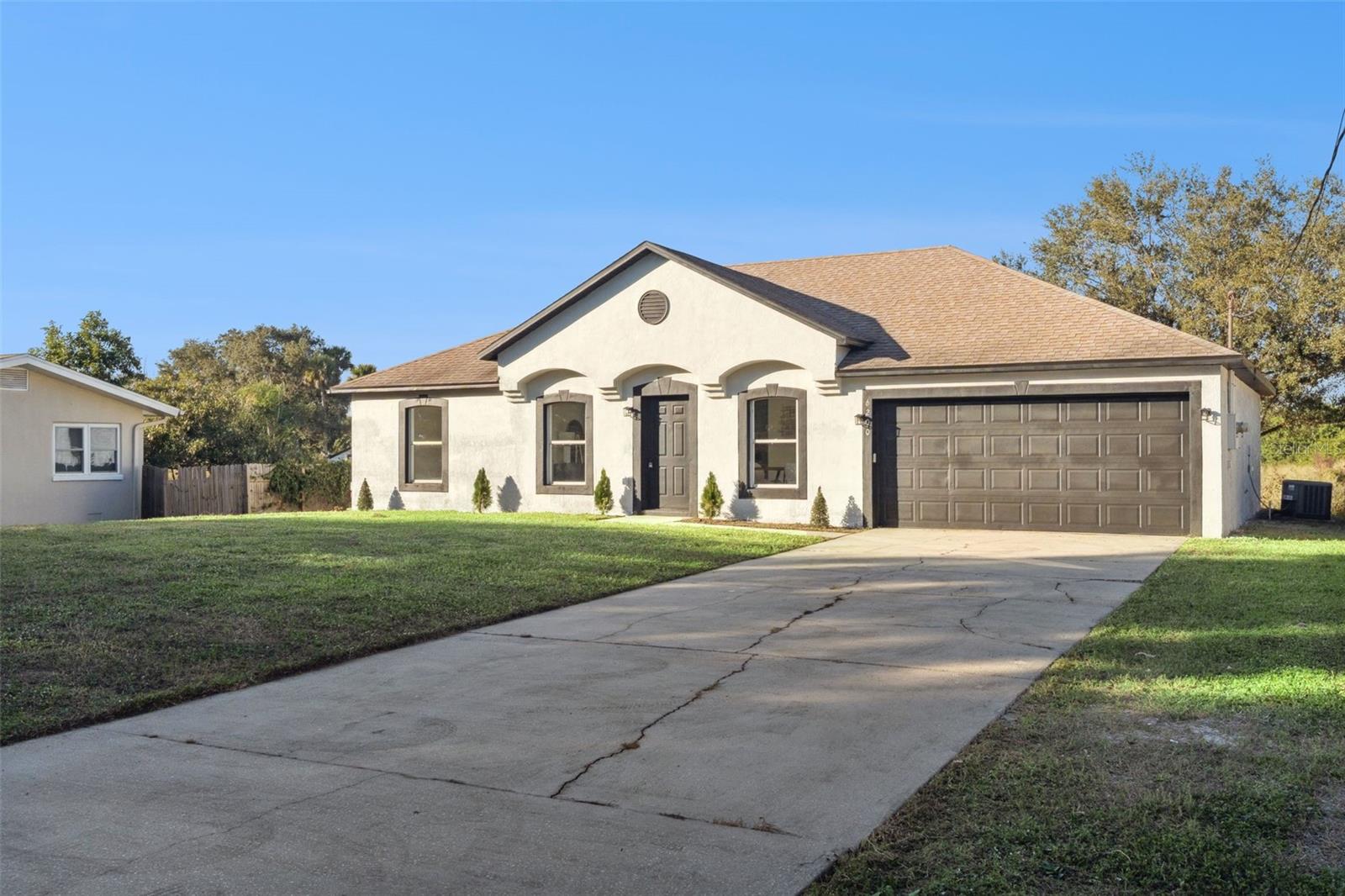 Image 4 of 21 For 6200 Edison Street