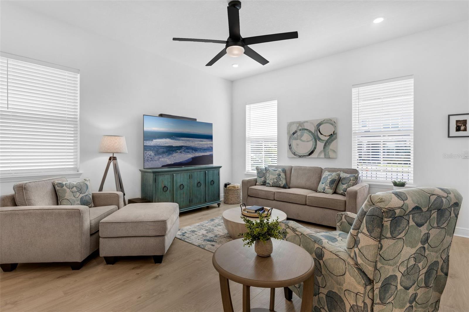 Image 10 of 39 For 13151 Calming Breeze Way