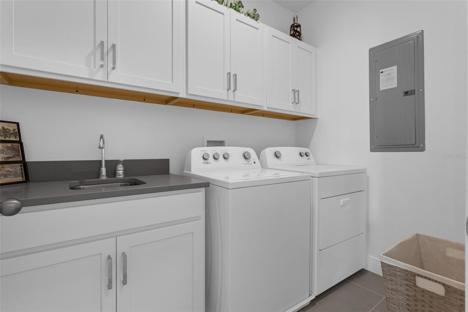 Image 20 of 39 For 13151 Calming Breeze Way