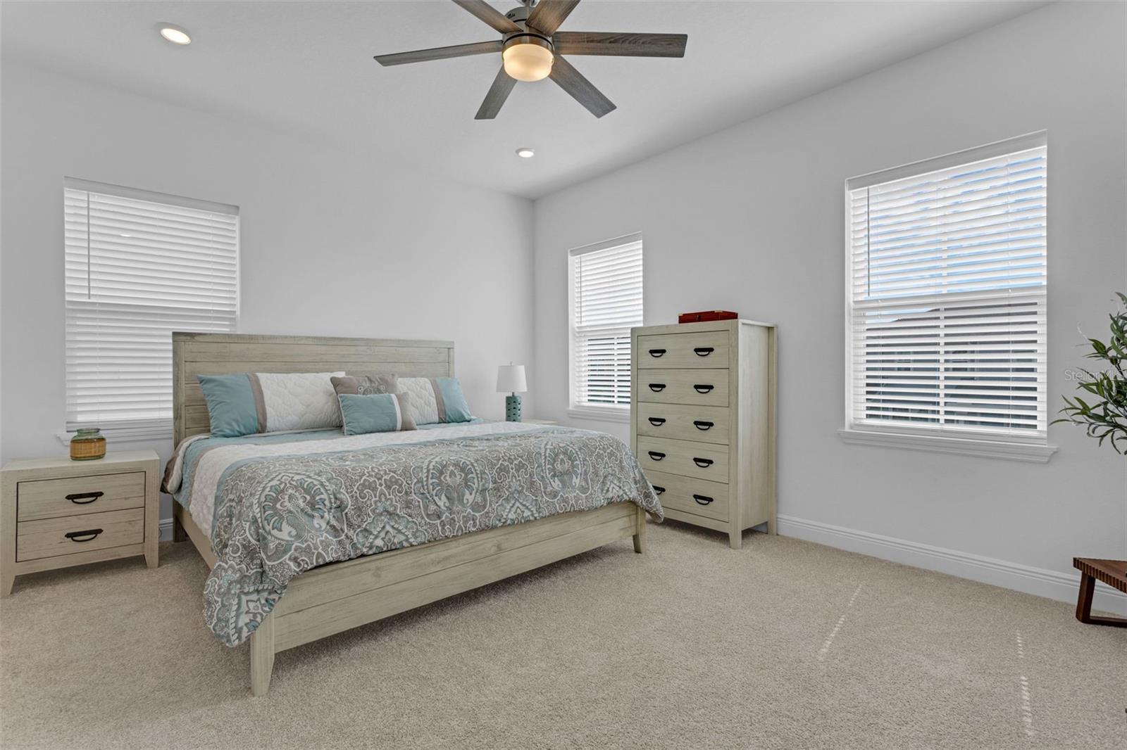 Image 21 of 39 For 13151 Calming Breeze Way