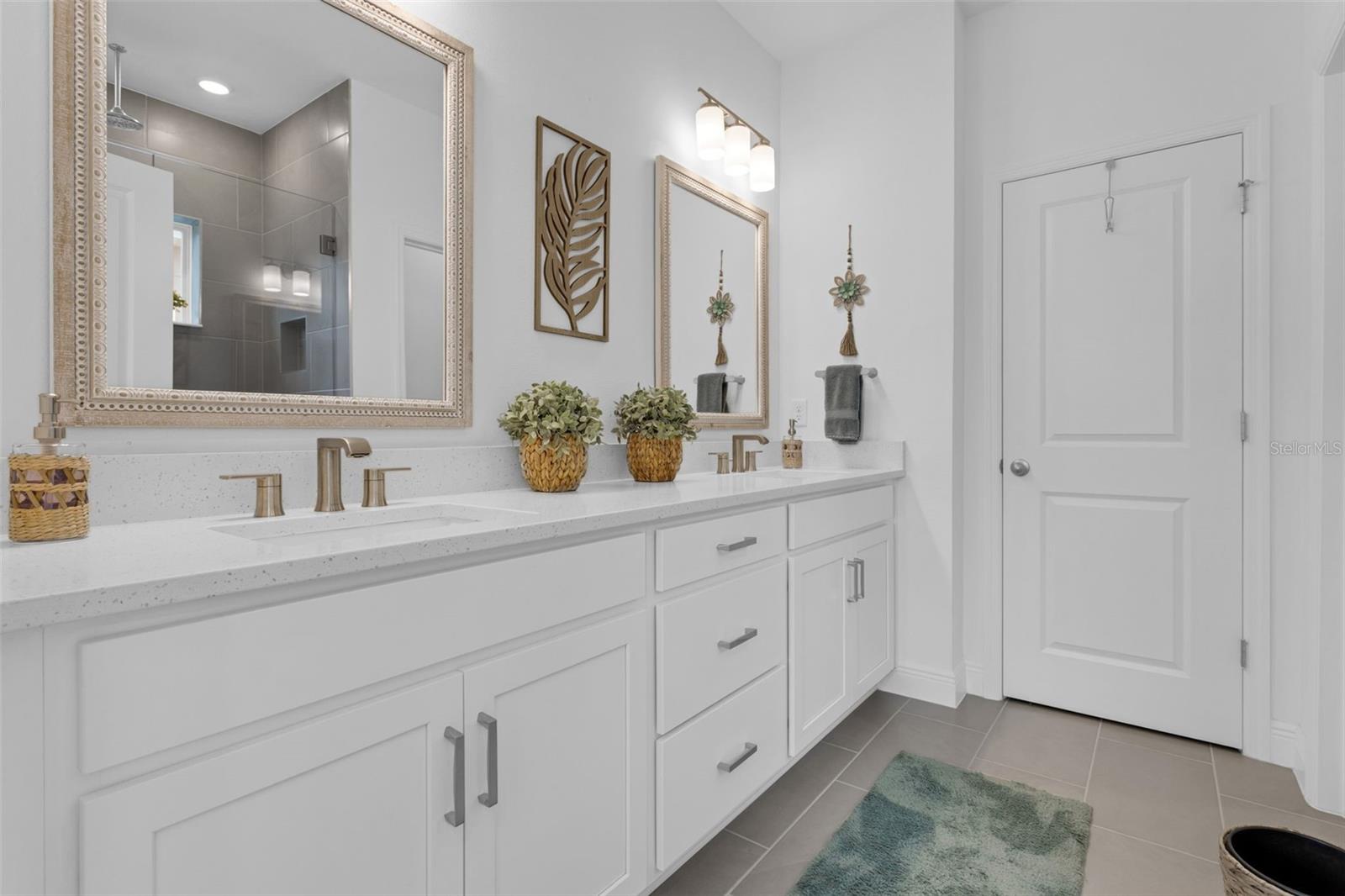 Image 24 of 39 For 13151 Calming Breeze Way