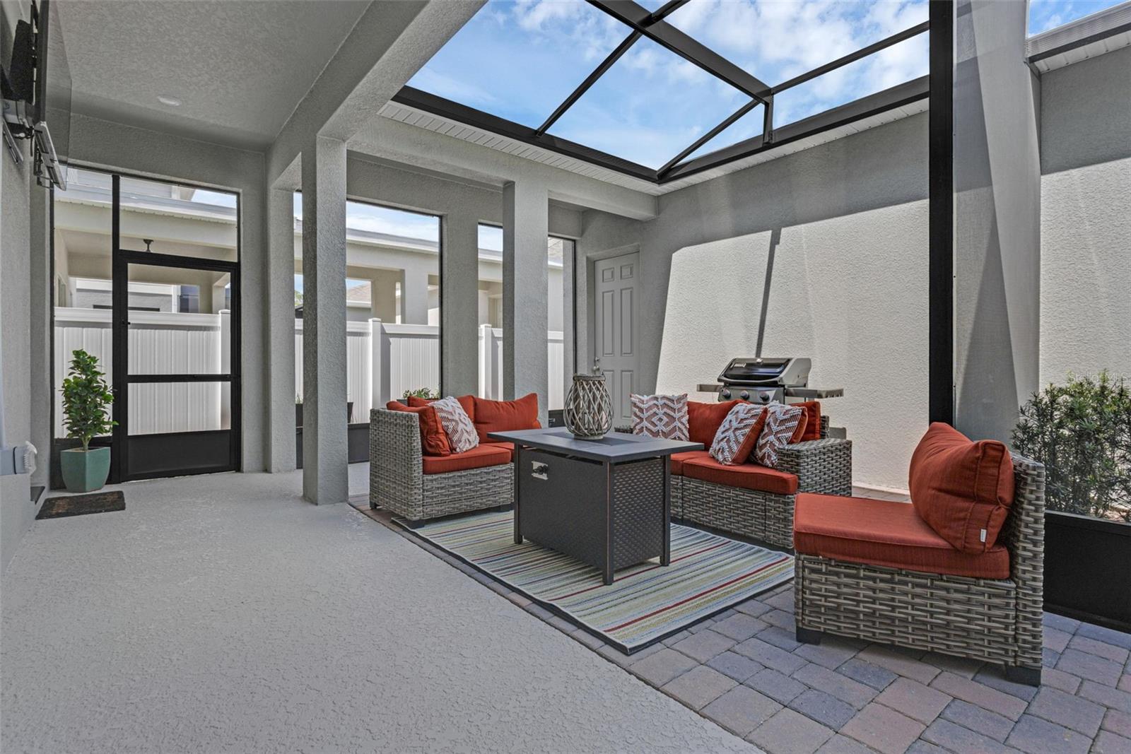 Image 28 of 39 For 13151 Calming Breeze Way