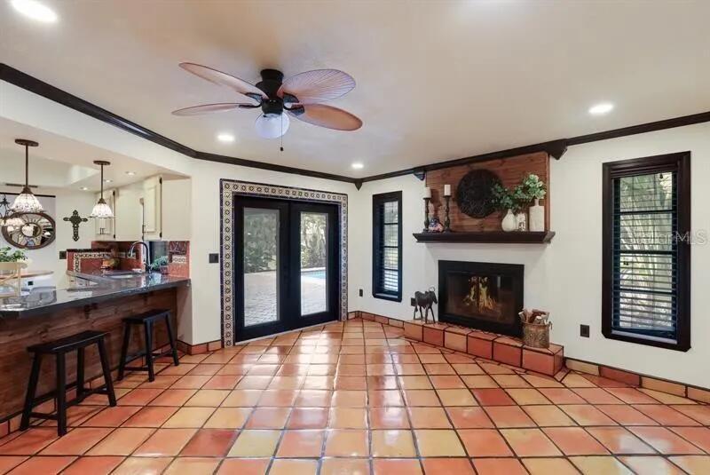 Image 11 of 12 For 2077 Racimo Drive