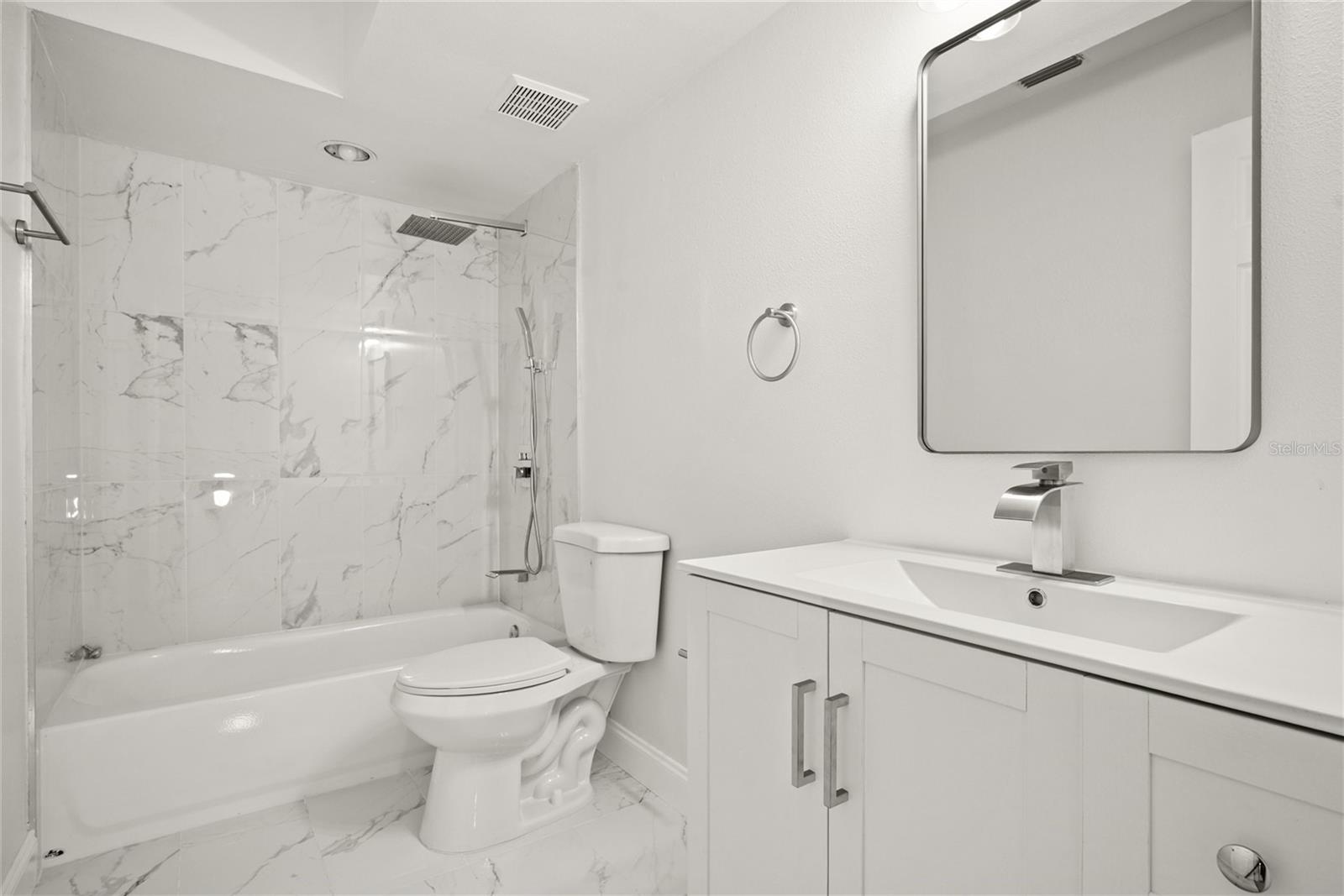 Image 14 of 25 For 3150 Pines Drive 84