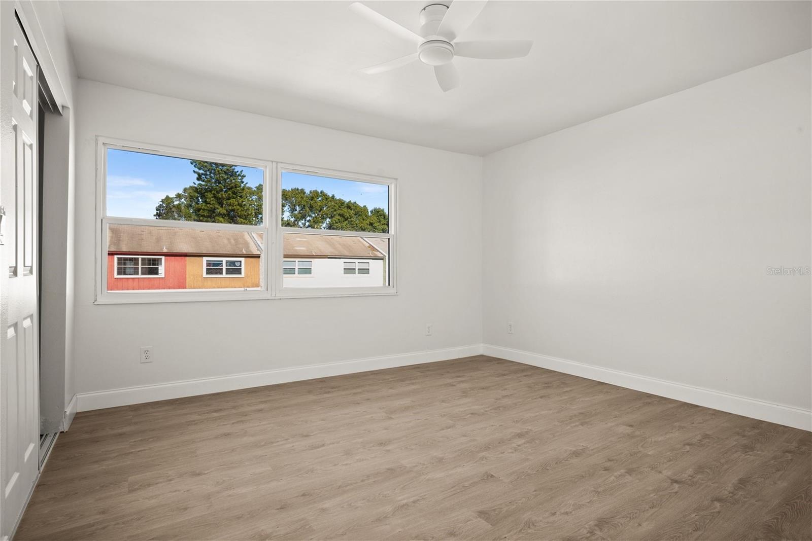 Image 16 of 25 For 3150 Pines Drive 84