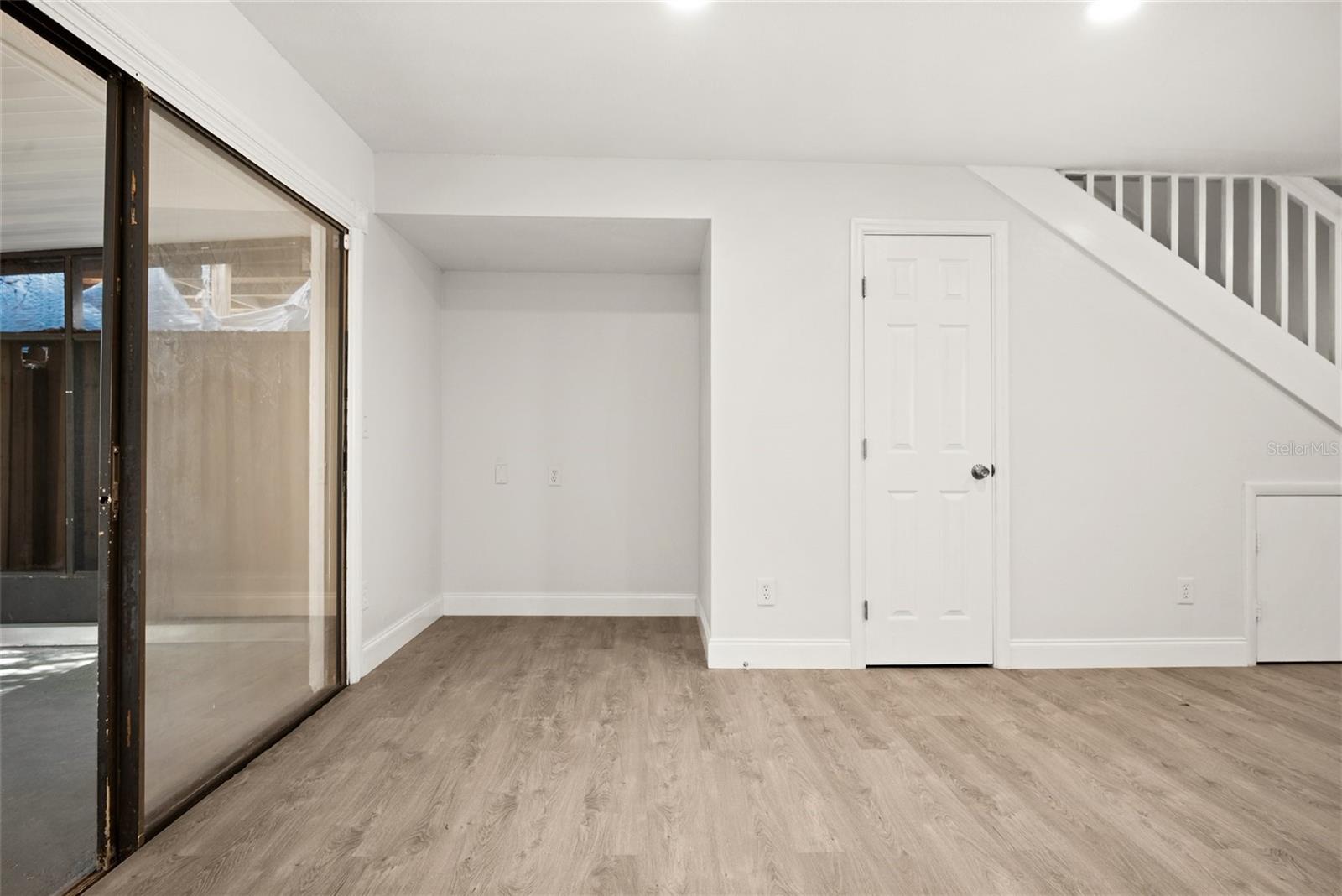 Image 21 of 25 For 3150 Pines Drive 84