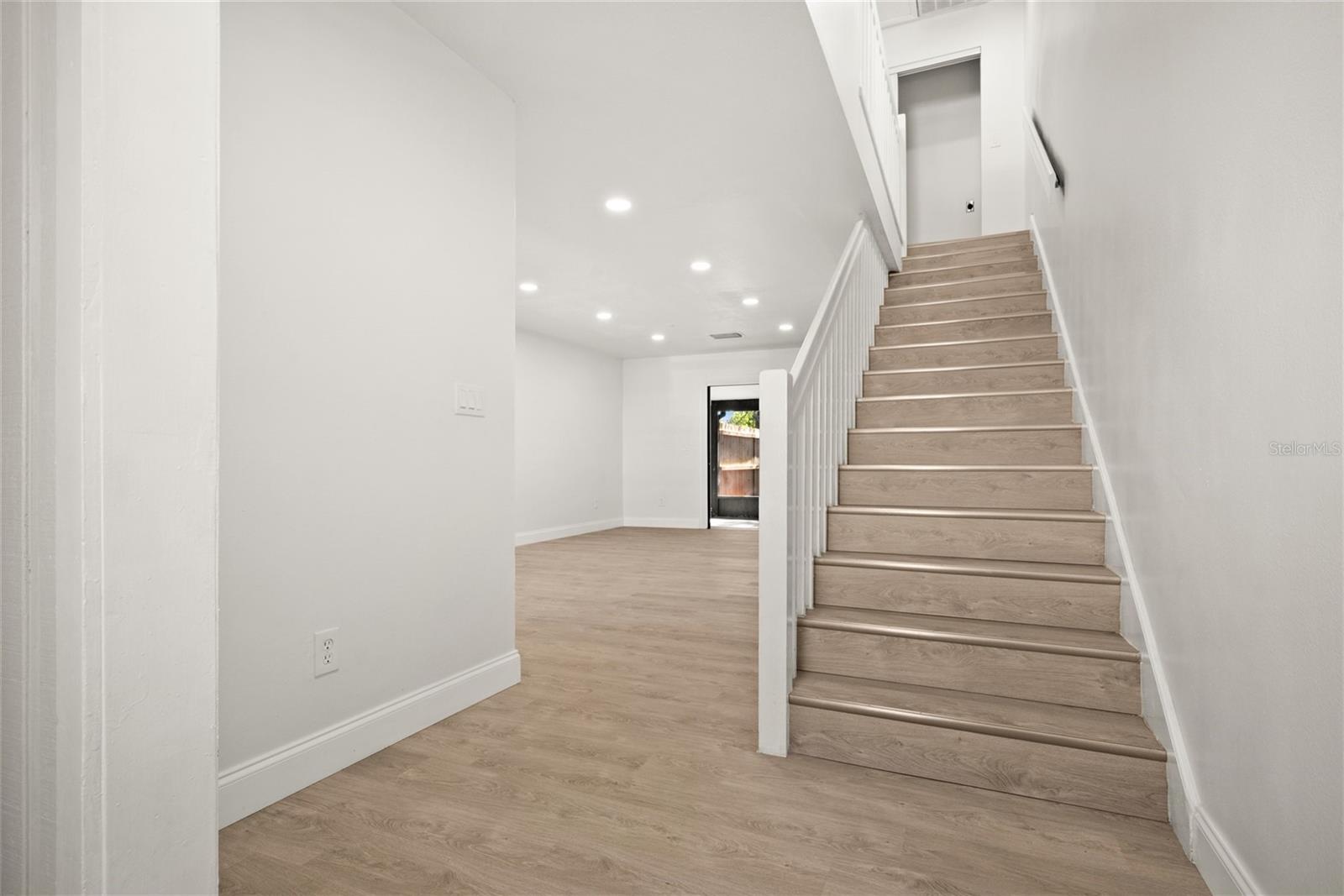 Image 3 of 25 For 3150 Pines Drive 84