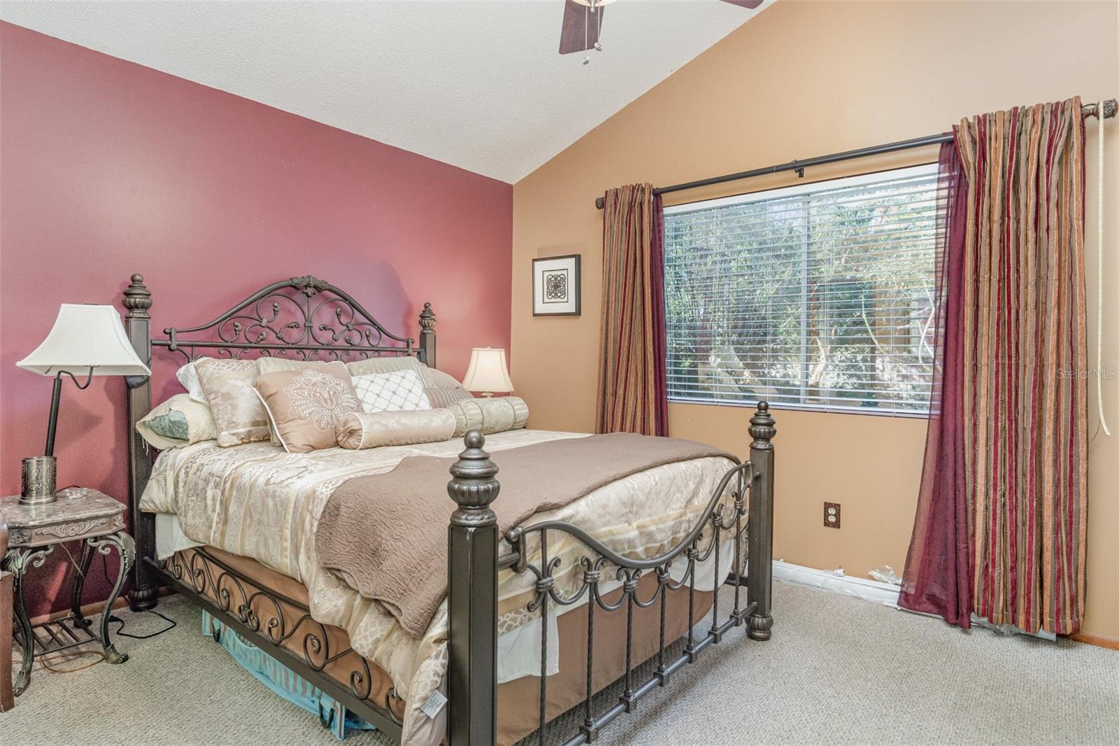 Image 14 of 30 For 150 Edgewater Circle