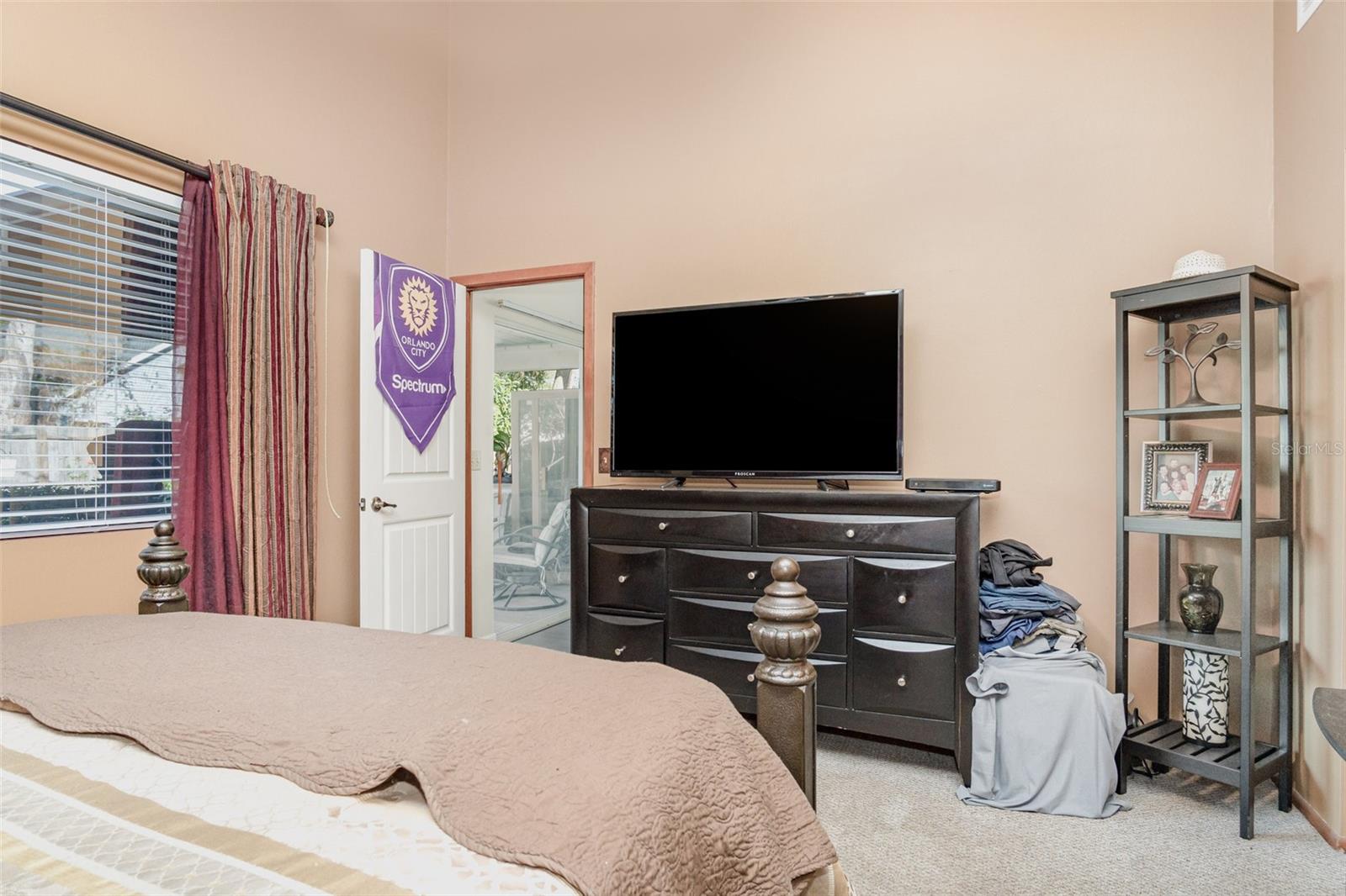 Image 15 of 30 For 150 Edgewater Circle