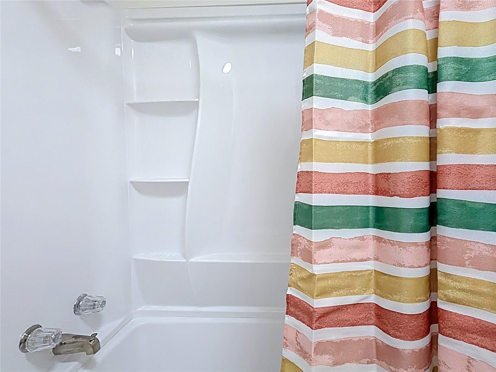 Listing photo id 24 for 6359 Lewdingar Drive