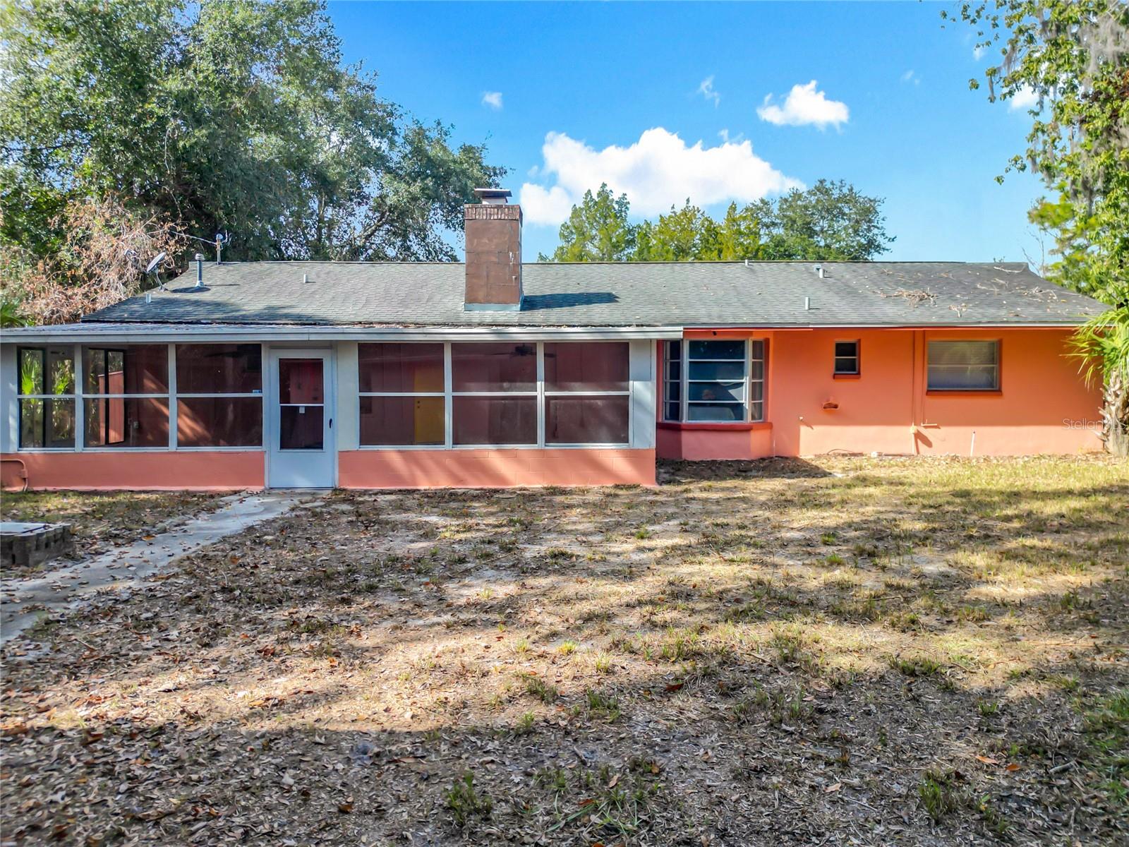 Listing photo id 52 for 6359 Lewdingar Drive