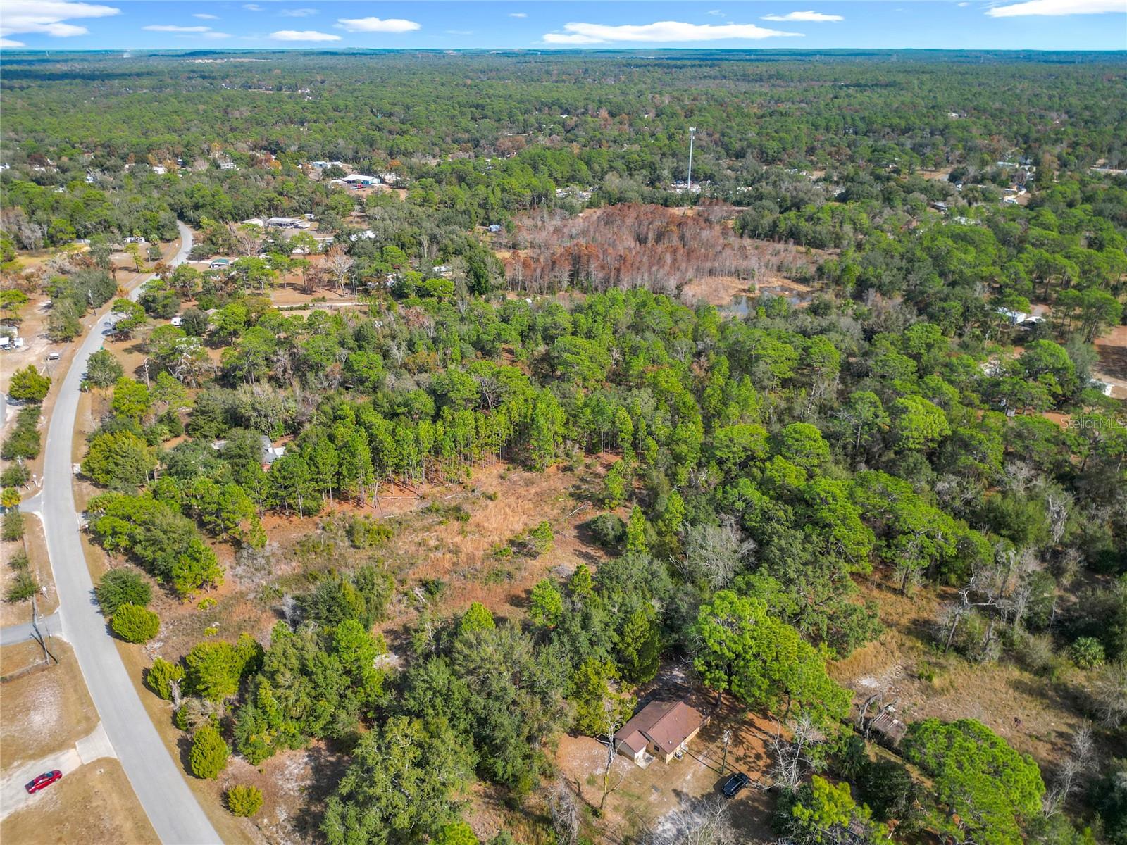 Listing photo id 53 for 6359 Lewdingar Drive