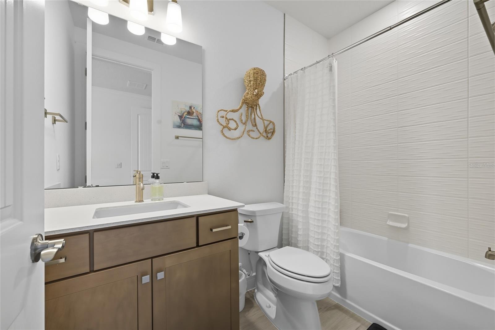 Image 38 of 58 For 13726 Tybee Beach Lane