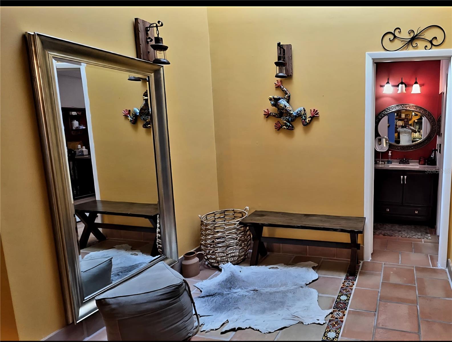 Image 6 of 30 For 667 Golden Sunshine Circle